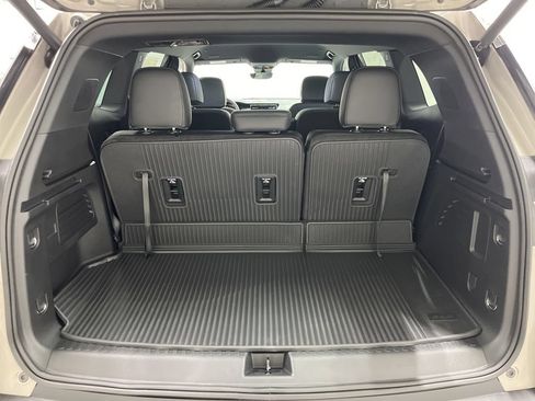 New 2026 GMC Acadia AT4 w/ Luxury Package AWD/4WD image 24