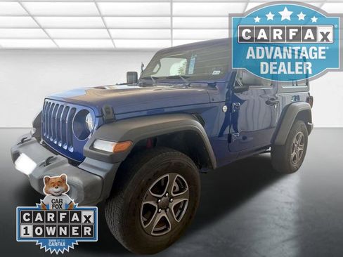 Used 2018 Jeep Wrangler Sport AWD/4WD image 5