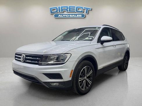 Used 2018 Volkswagen Tiguan SEL AWD/4WD image 3