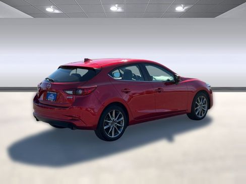 Used 2018 MAZDA MAZDA3 Touring FWD image 9