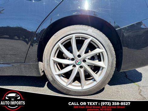 Used 2019 Alfa Romeo Giulia AWD image 38