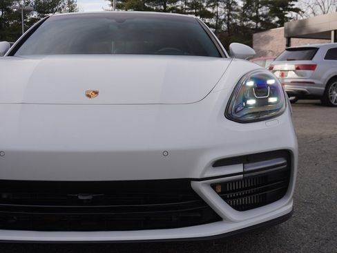 Used 2019 Porsche Panamera Turbo image 16