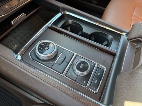 Used 2023 Ford Expedition King Ranch image 24