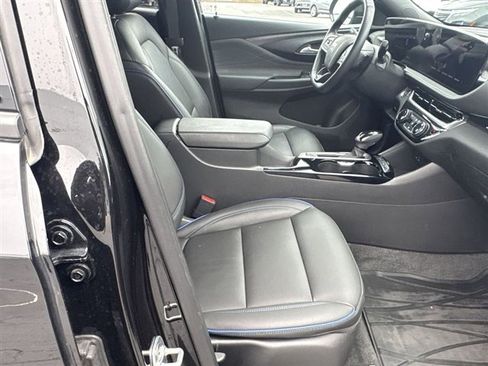 Certified 2024 Buick Envista Sport Touring w/ Convenience I Package image 26