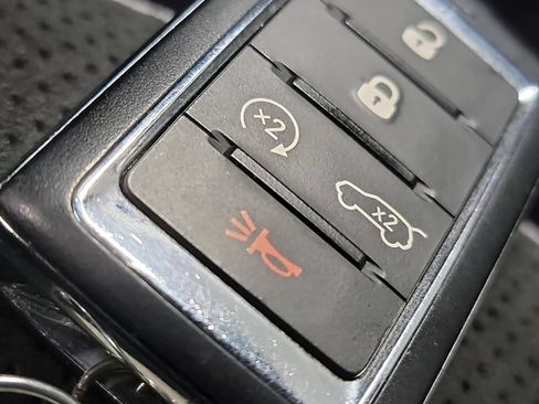 Used 2021 Jeep Grand Cherokee L Laredo AWD/4WD image 31