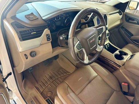 Used 2018 GMC Yukon SLT RWD image 10