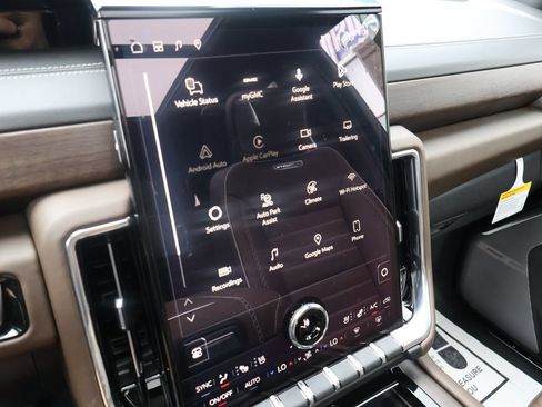 New 2026 GMC Yukon Denali Ultimate AWD/4WD image 23