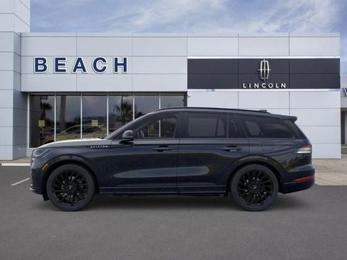 New 2026 Lincoln Aviator Reserve AWD/4WD image 3