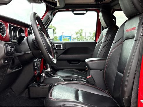 Used 2020 Jeep Gladiator Rubicon AWD/4WD image 11