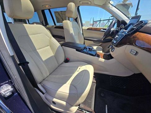 Used 2019 Mercedes-Benz GLS 450 4MATIC image 10