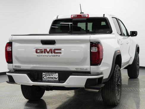 New 2025 GMC Canyon Elevation image 8