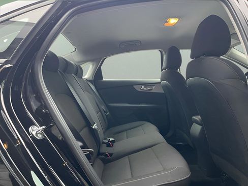 Used 2024 Kia Forte LXS image 19