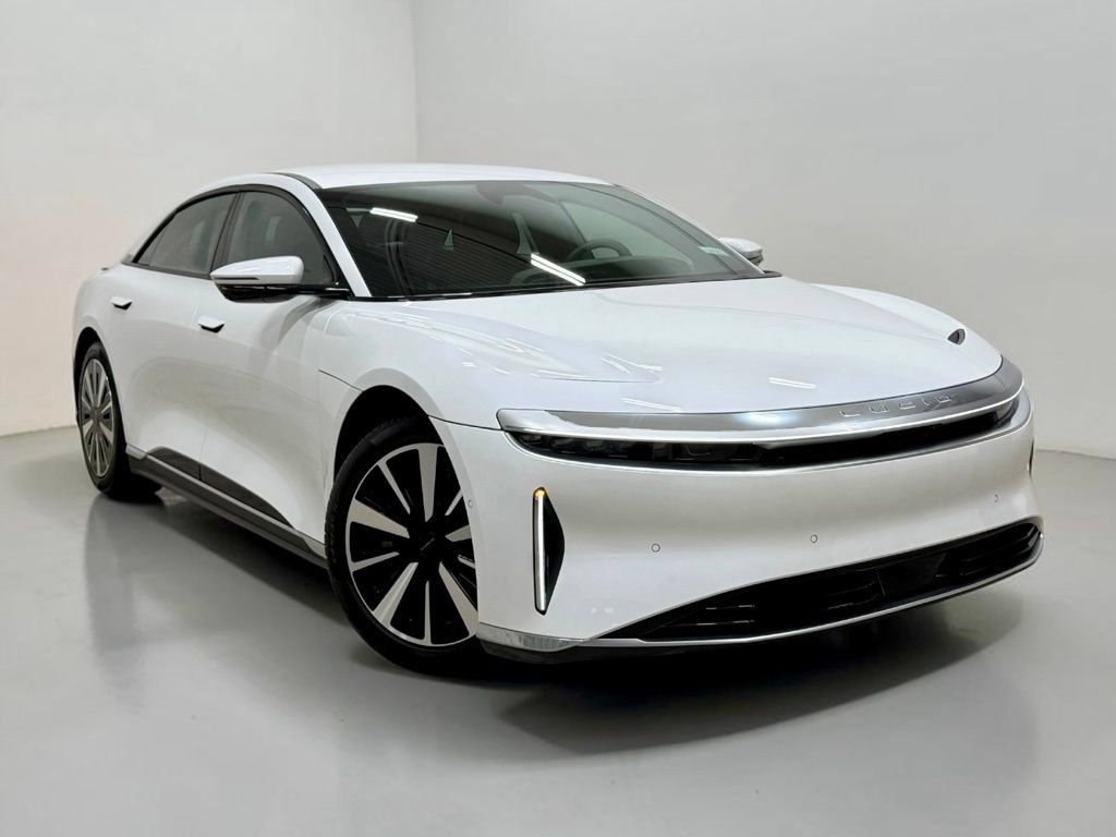 Used 2024 Lucid Air Touring AWD/4WD image 4