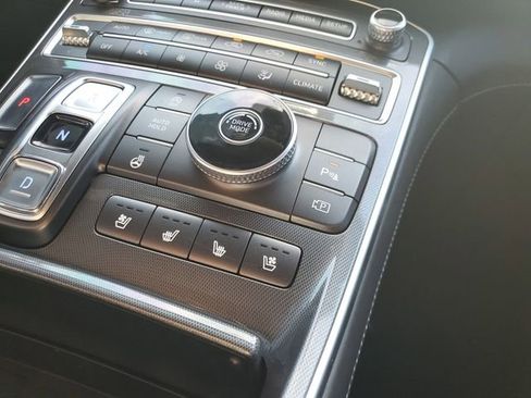 Used 2022 Hyundai Santa Fe Calligraphy w/ Cargo Package image 29