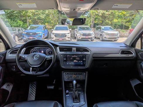 Used 2018 Volkswagen Tiguan SEL Premium AWD/4WD image 21