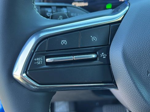 New 2026 Chevrolet Equinox EV LT image 24