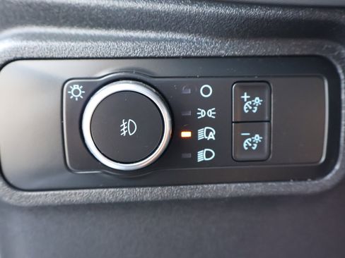 Used 2022 Ford Bronco Black Diamond image 20