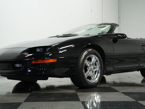 Used 1997 Chevrolet Camaro Z28 w/ Preferred Equipment Group 2 image 19