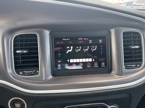 Used 2022 Dodge Charger SXT image 14