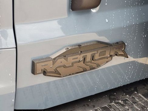 New 2025 Ford Bronco Raptor image 8