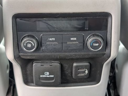 Used 2019 GMC Acadia SLT FWD image 31