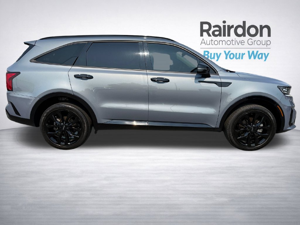 Certified 2023 Kia Sorento SX AWD/4WD image 8