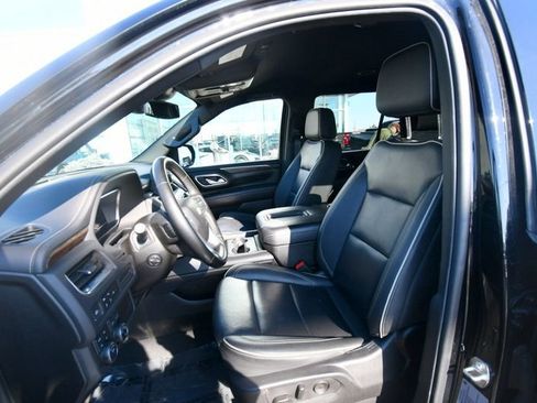 Used 2024 Chevrolet Tahoe Premier AWD/4WD image 13