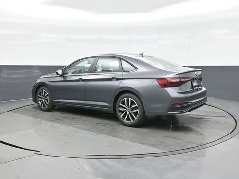 New 2026 Volkswagen Jetta SE FWD image 5
