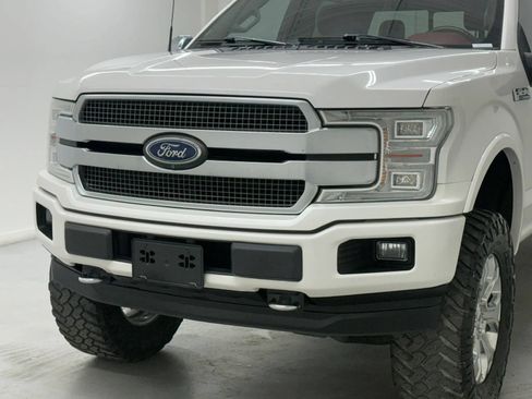 Used 2019 Ford F150 Platinum w/ Equipment Group 701A Luxury AWD/4WD image 40