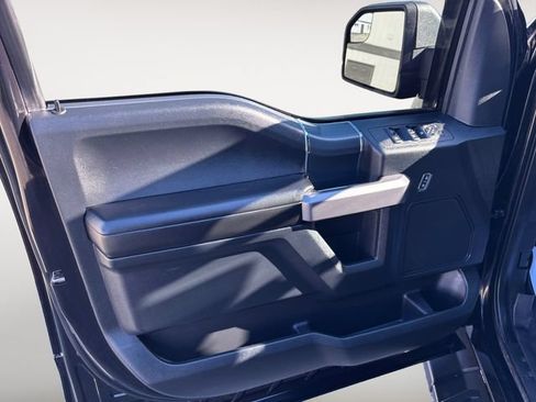 Used 2019 Ford F150 XLT w/ Equipment Group 302A Luxury AWD/4WD image 10