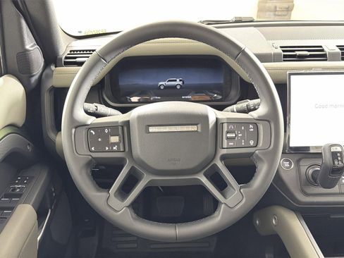 New 2026 Land Rover Defender 110 S image 10