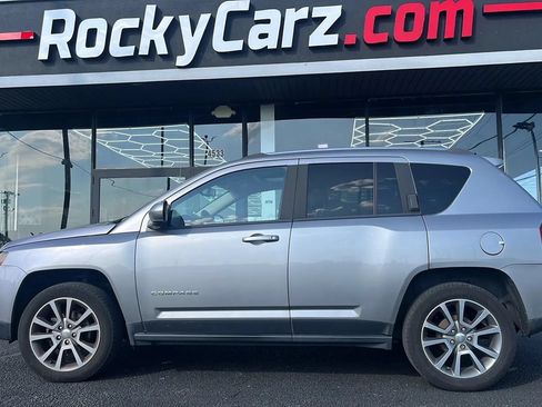 Used 2016 Jeep Compass High Altitude FWD image 1