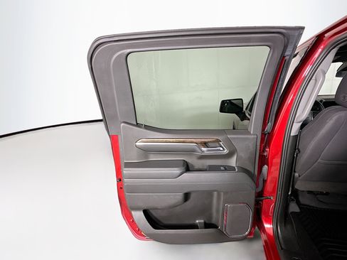 Used 2024 GMC Sierra 1500 Elevation image 26