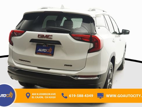 Used 2020 GMC Terrain SLT image 10