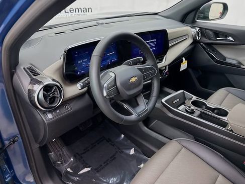 New 2026 Chevrolet Equinox LT image 11