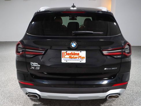 Used 2024 BMW X3 sDrive30i w/ Convenience Package w/ZPA RWD image 8