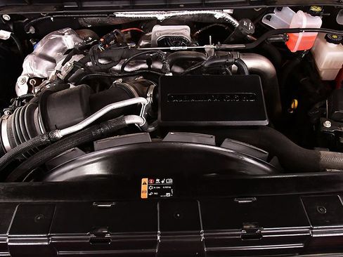 Used 2025 GMC Sierra 2500 AT4 w/ AT4 Premium Plus Package AWD/4WD image 37