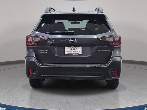 Used 2020 Subaru Outback Premium image 7