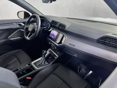 Used 2025 Audi Q3 2.0T Premium AWD/4WD image 28