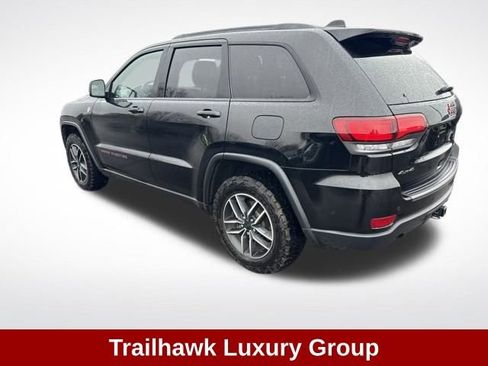 Used 2019 Jeep Grand Cherokee Trailhawk w/ Trailhawk Luxury Group image 3