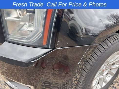 Used 2019 GMC Yukon SLT image 3