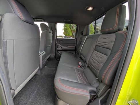New 2026 Nissan Frontier Pro-X w/ Pro-X Convenience Package RWD image 15