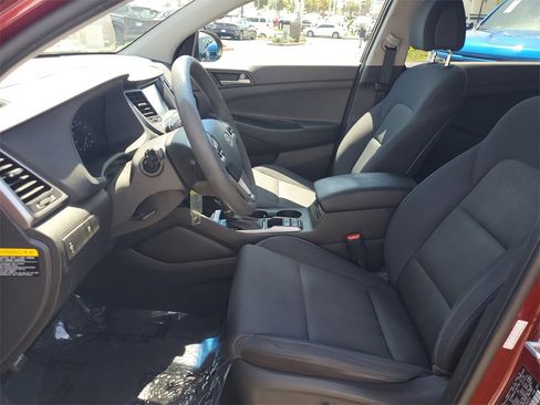 Used 2018 Hyundai Tucson SEL image 16