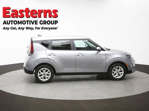 Used 2025 Kia Soul LX w/ LX Technology Package image 43