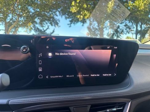 Certified 2024 Buick Encore GX Avenir w/ Avenir Technology Package AWD/4WD image 25