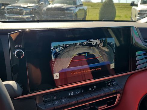 Used 2025 Toyota Camry XSE image 22