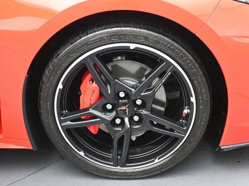 Used 2024 Chevrolet Corvette Stingray Preferred Conv w/ 2LT RWD image 9
