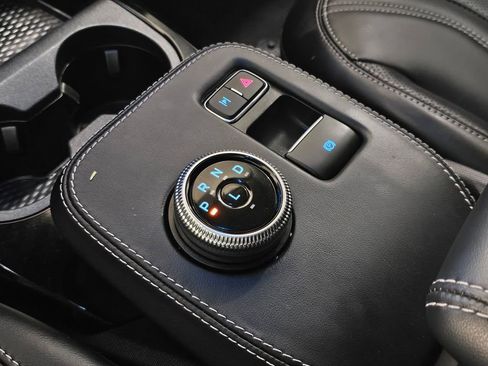 Used 2021 Ford Mustang Mach-E Premium image 33