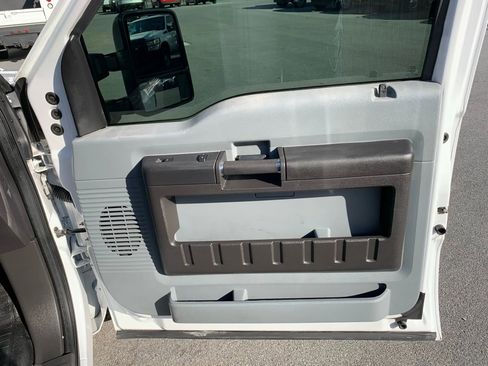 Used 2013 Ford F350 XL w/ PWR Equipment Group image 19