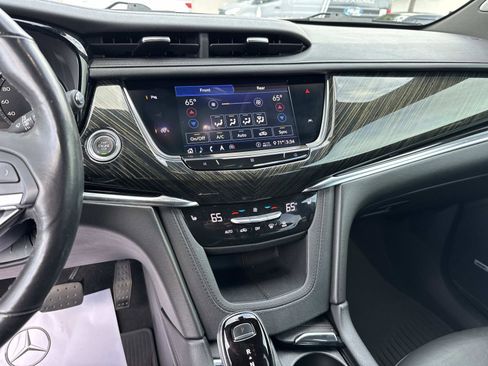 Used 2020 Cadillac XT6 Premium Luxury image 25